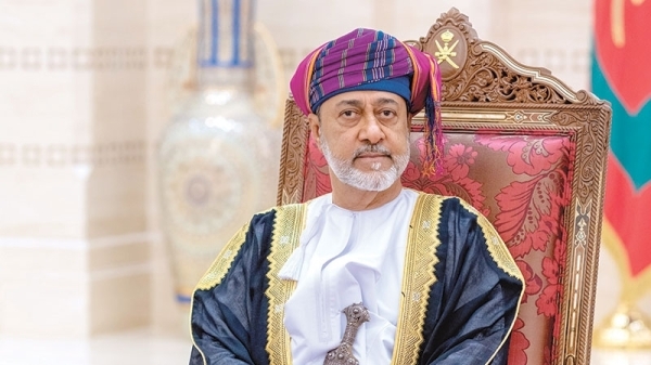 His Majesty exchanges Eid Al Adha greetings with leaders