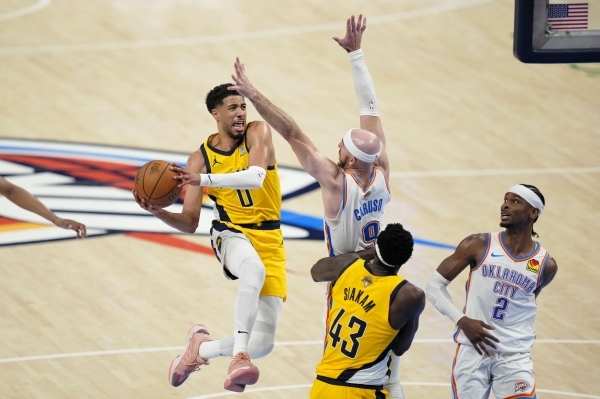 Pacers edge Thunder in final seconds of NBA Finals