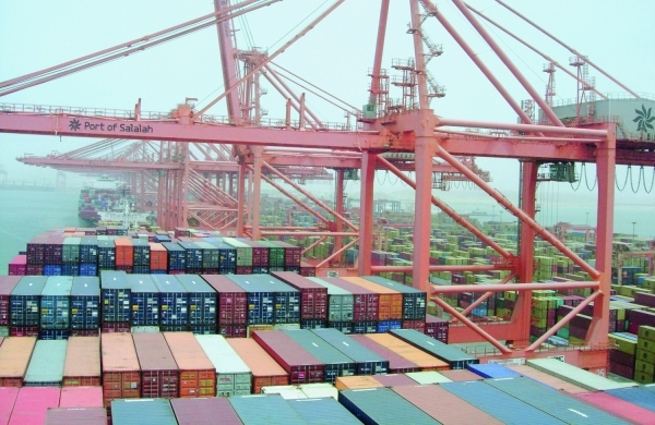 Oman's non-oil exports fall 16% as Duqm fuels refined oil surge