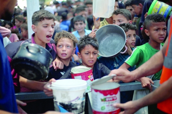 Israeli fire kills 22 as Gazans face deep hunger