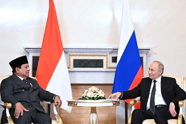 Putin hosts Indonesia's Prabowo in Russia in bid to deepen ties