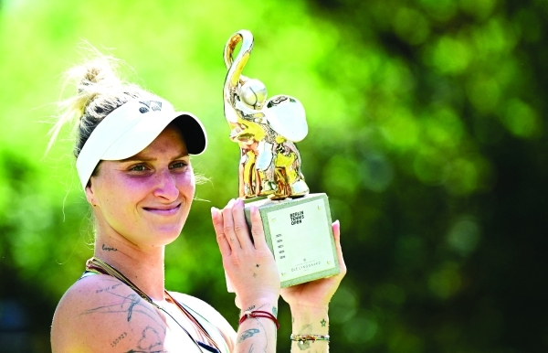 Vondrousova beats Wang to win Berlin Open