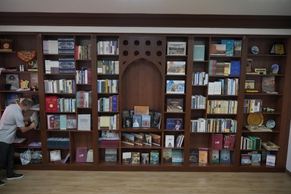Omani Publications Corner launched at Russian varsity