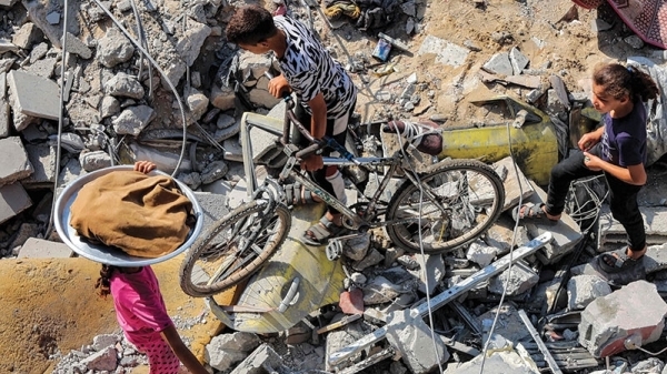 UN: GAZANS DESERVE FOOD, NOT DEATH