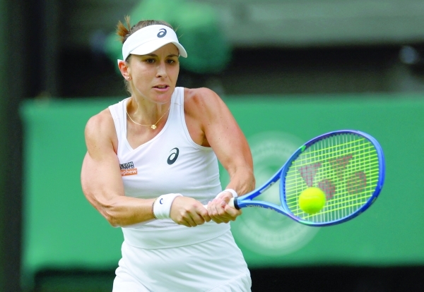 Bencic and Swiatek reach first Wimbledon semifinal