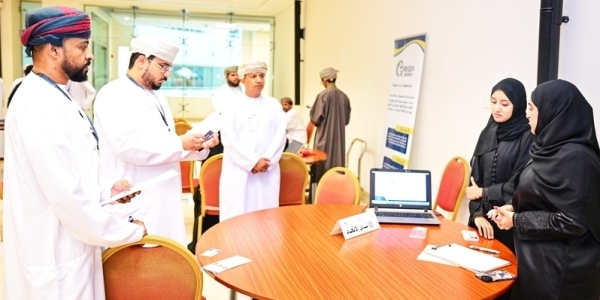 694 participants for Clubs' Cultural Creativity Competition