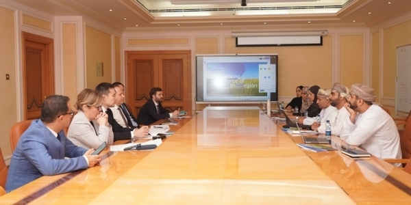 Oman boosts ties with Eurasian Development Bank