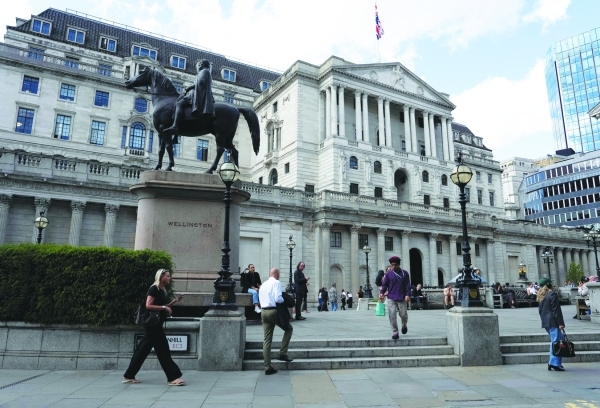 Bank of England scrutinises lenders for dollar risk