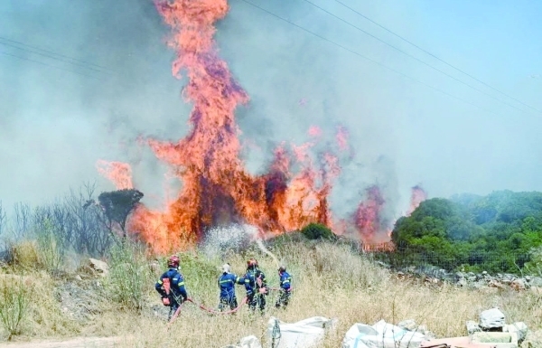Greece gets EU help to battle disastrous wildfires