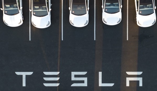 Tesla taps Samsung for AI6 Chips in $16.5 billion deal