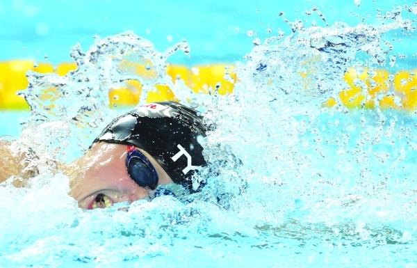 Ledecky wins 1,500m freestyle for 22nd world gold