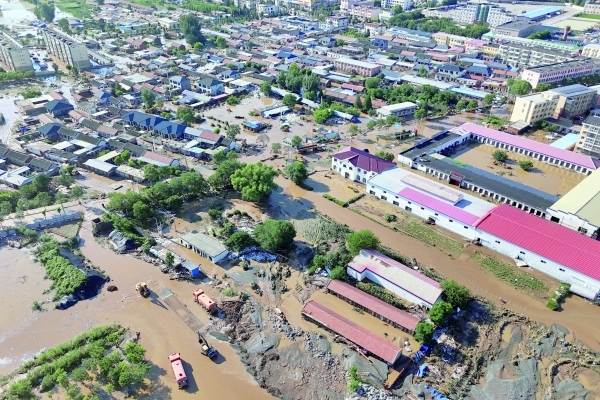Heavy rain, landslides kill over 30 in northern China