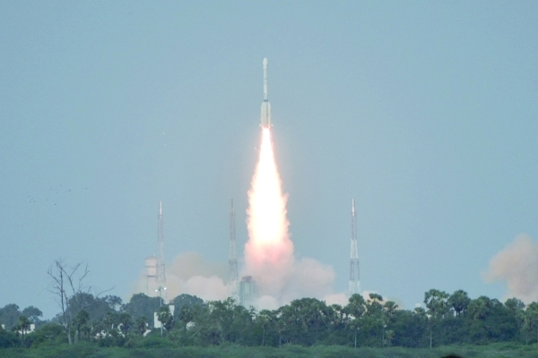US and India launch powerful Earth-monitoring satellite