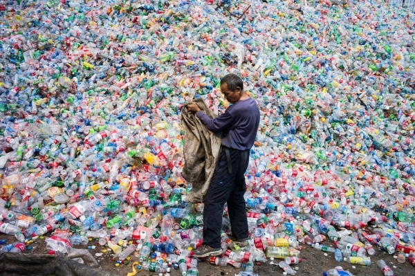 Plastic pollution 'grave and growing' health threat: Report