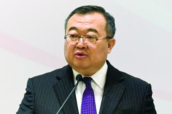 Senior Chinese diplomat taken in for questioning
