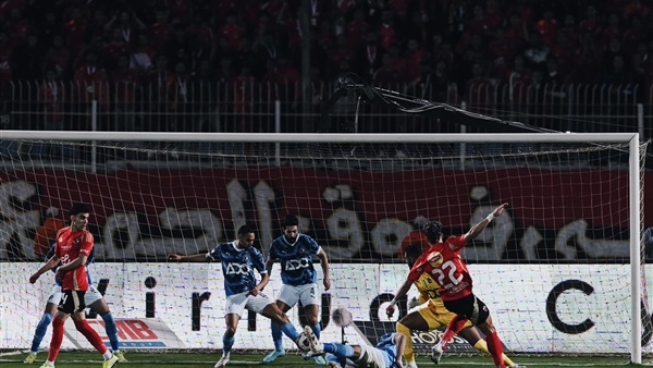صفقة الدوري الفرنسي بديلا لمعلول في الأهلي.. مفاجأة من العيار الثقيل