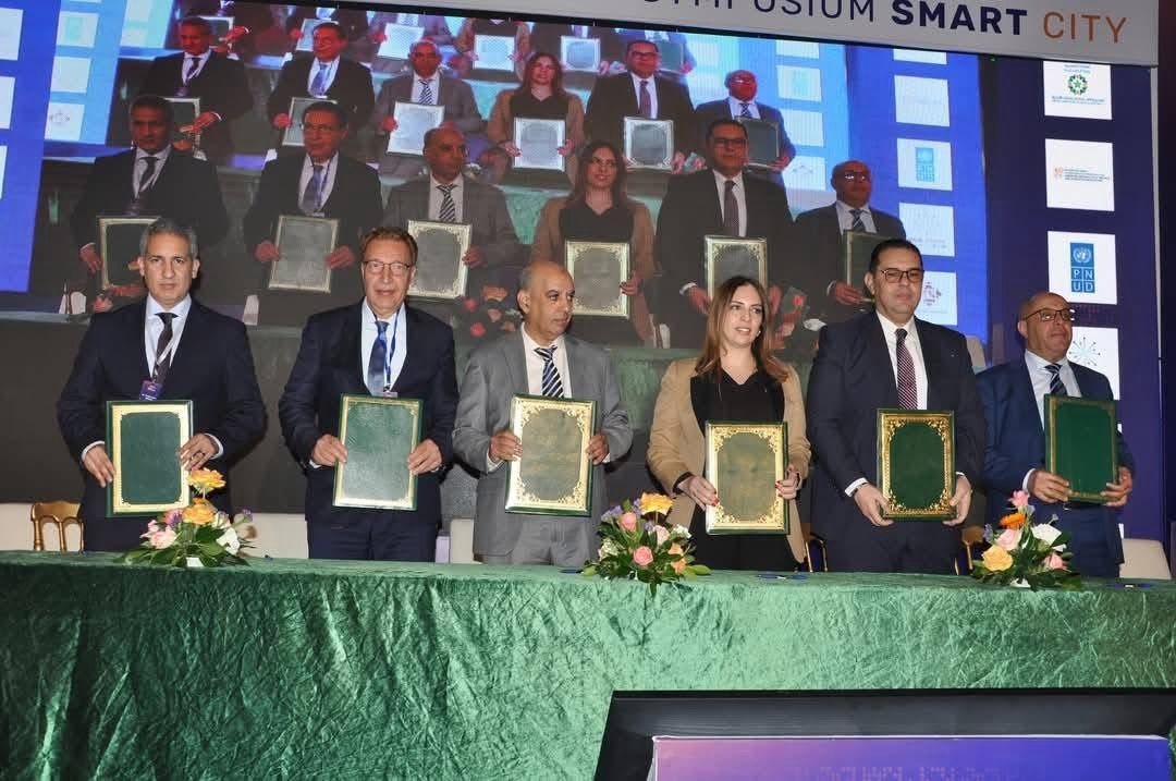 إبراهيمي وجلول ﻿يحضران النسخة الثالثة من ملتقى المدن الذكية ببركان