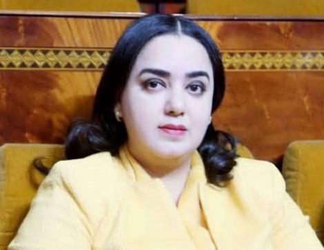 إلهام الساقي تدعو وزير الصحة لدعم تصنيع الأدوية والمنتجات الصحية