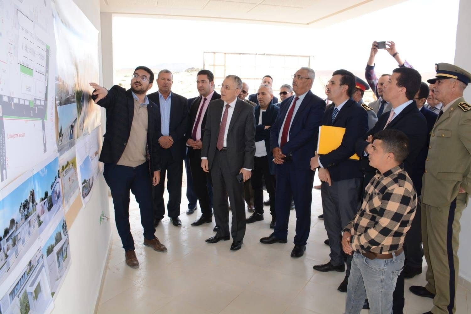 بوعرورو يواكب تقدم أشغال مشاريع تنموية جديدة بوجدة