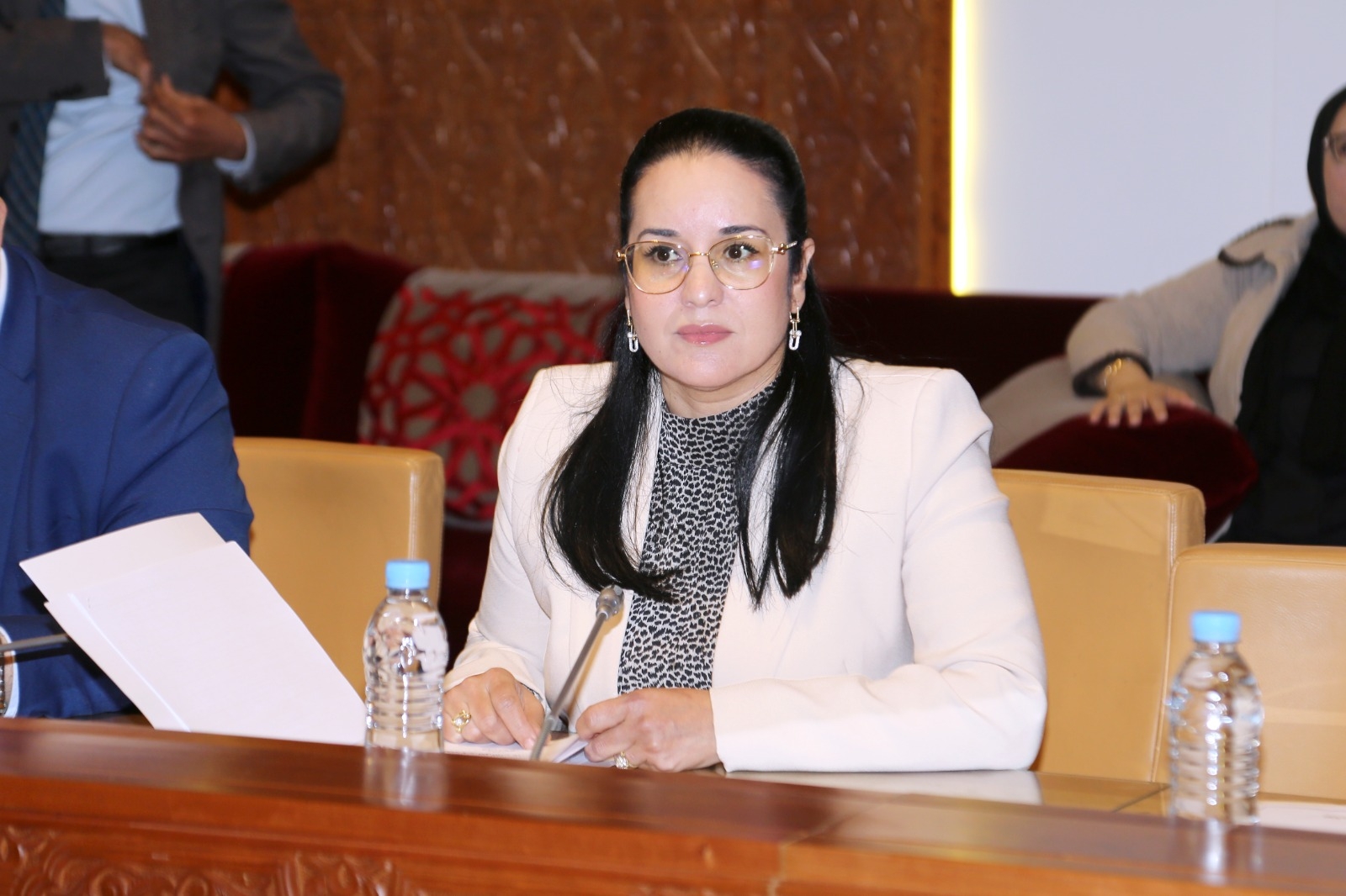 قلوب فيطح تطالب وزير الصحة بإيفاد لجنة للبحث والتقصي إلى المستشفى المحلي بأصيلة