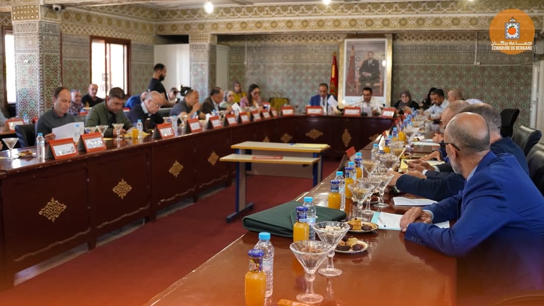 المجلس الجماعي لبركان يصادق على نقط تتعلق بمجالات التخطيط الحضري والتنمية الاجتماعية وتأهيل المرافق العمومية