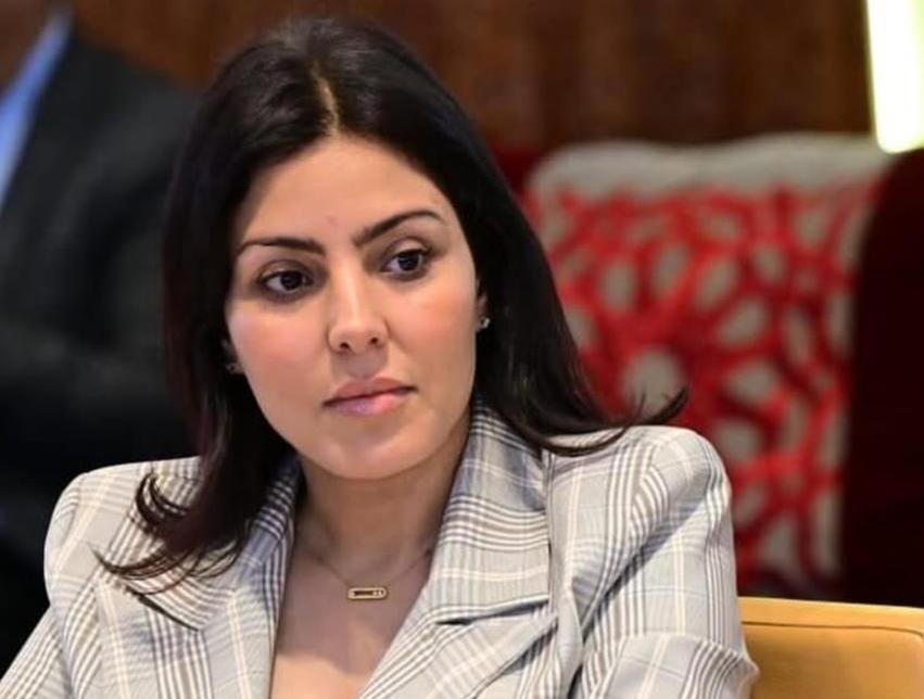 إيمان لماوي تطالب وزارة التجهيز بالإسهام في إنجاز الطريق الرابطة بين دواوير تسكوكت واكوك لفك عزلتها