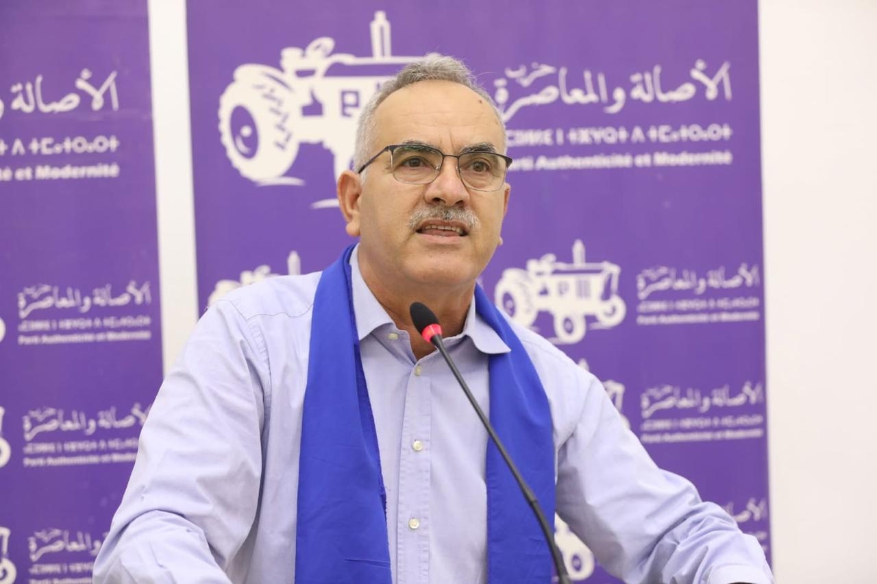 الحجيرة يوجه رسائل سياسية قوية من منصة المجلس الجهوي ويفصح عن قدرة الحزب واستعداده على ربح رهان الاستحقاقات القادمة