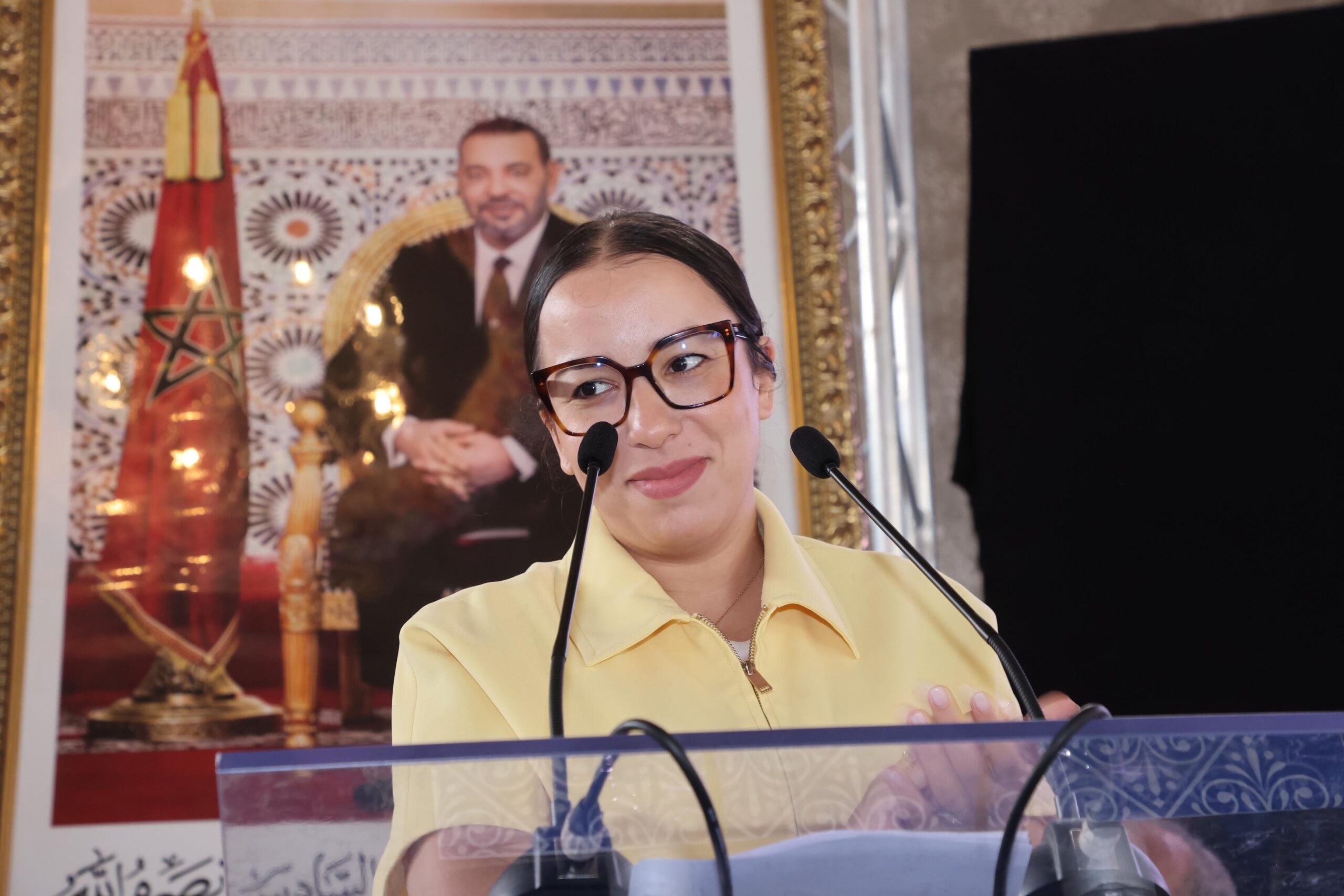 بني ملال .. نجوى ككوس تدعو إلى تقييم صريح وجريء لمسار الجهوية