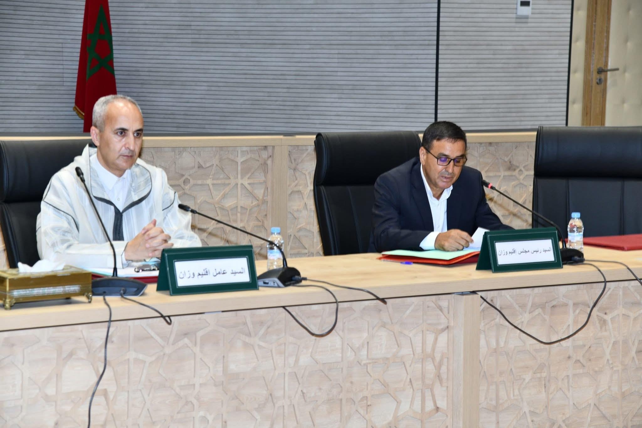 مجلس إقليم وزان يصادق على دفتر التحملات المتعلق بالاحتلال المؤقت لمنتزه بحيرة بودروة ويحدد مجانية مرافقه الأساسية
