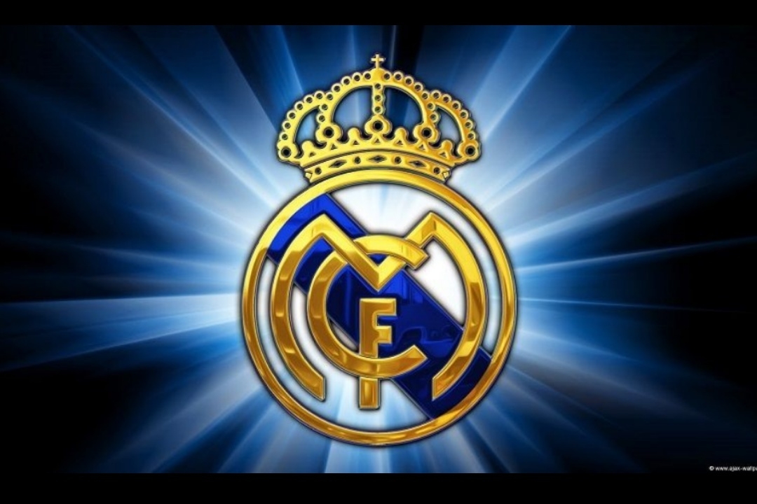 لماذا طلب ريال مدريد يوم أمس تغيير طاقم التحكيم للكلاسيكو بعد تصريحات الحكام المثيرة للجدل؟