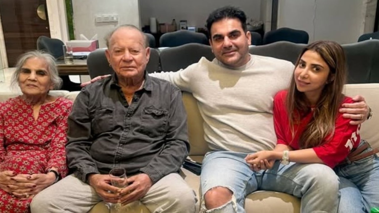 Arbaaz Khan's latest PIC ft. pregnant wife Sshura Khan, parents Salim-Salma Khan proves he is family man at heart