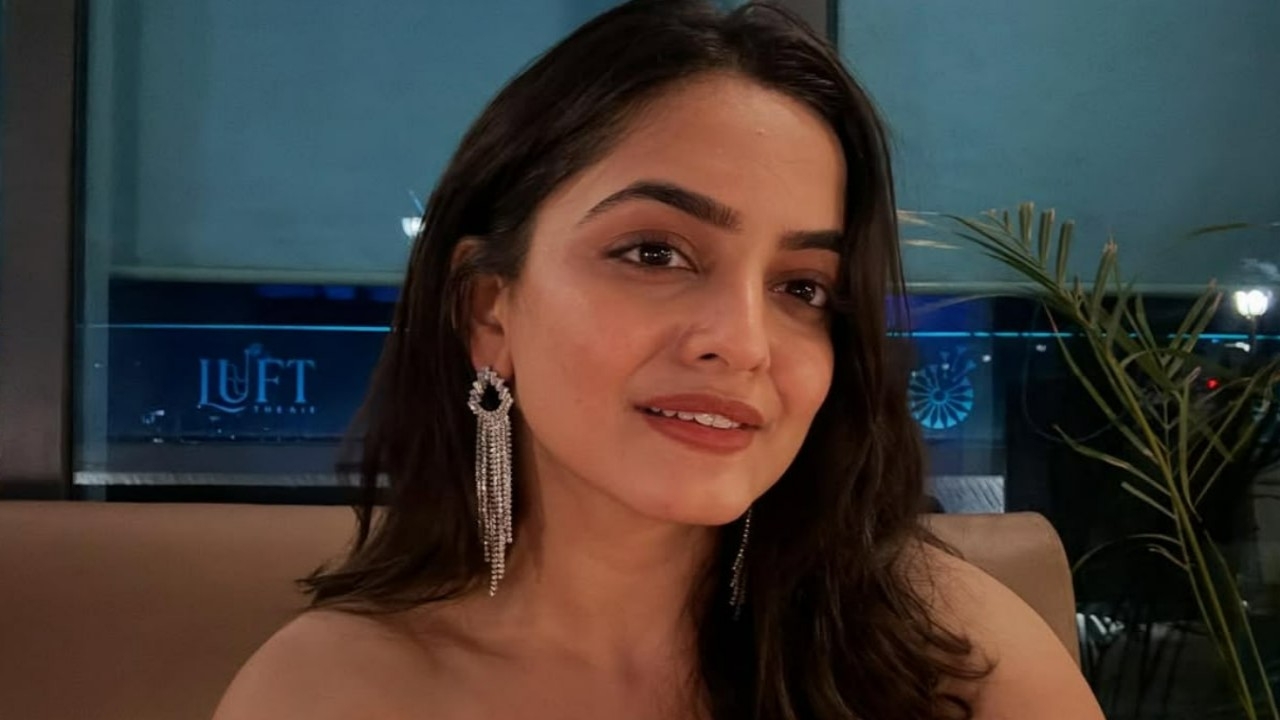 EXCLUSIVE: Is Udne Ki Aasha fame Neha Harsora in a relationship?