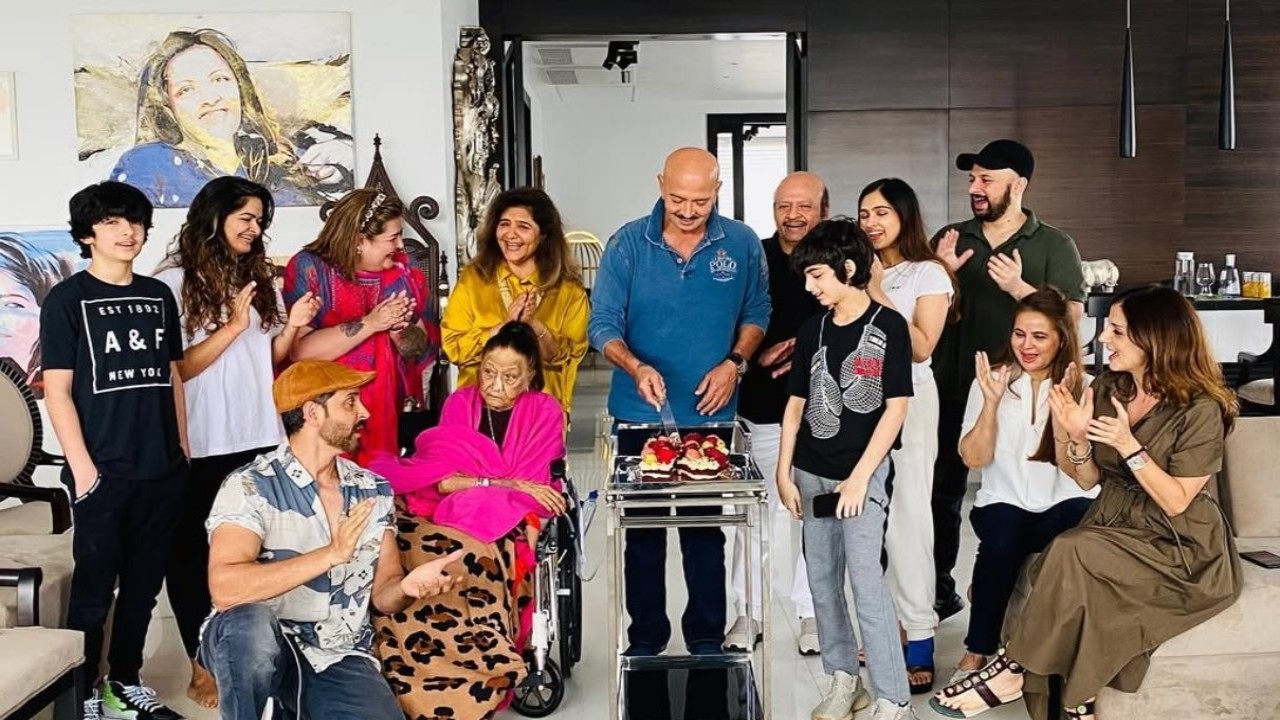 Inside Hrithik Roshan's luxurious Mumbai family home: Cozy personalized wall to classic interior