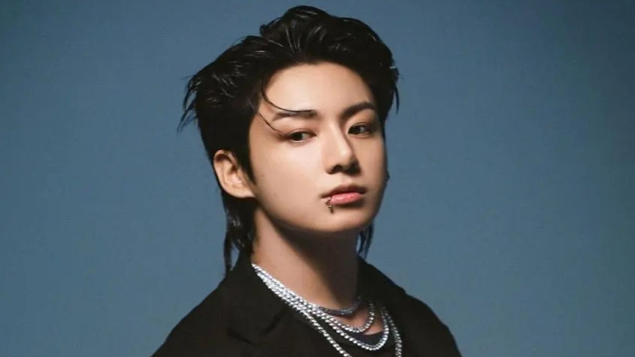 'Jungkook will be happy': BTS ARMY celebrates singer's June 11 military discharge with 50 banners near base