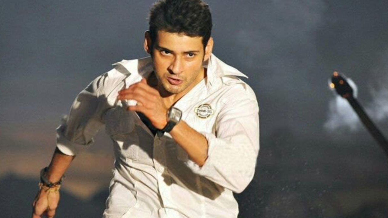 Khaleja Re-Release: Angry fans pick fights with theater owners as Mahesh Babu's film shows incomplete footage
