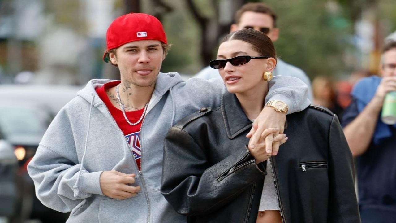 Justin Bieber Turns into Fan For Wife Hailey Bieber as Couple Catches Ice Hockey Game Amid Divorce Rumors
