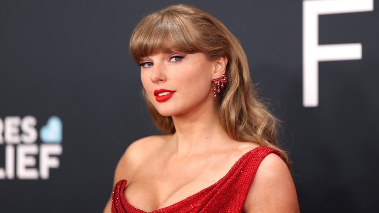 Inside Taylor Swift's skincare and makeup essentials