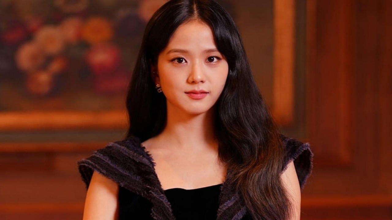 Jisoo loses 200K followers despite new K-drama and album; will BLACKPINK tour save her? Fans demand change in PR team