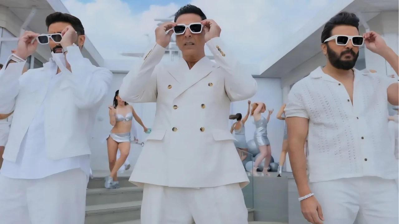 Rs 200 Crore Worldwide Box Office Club 2025: Akshay Kumar's Housefull 5 becomes 7th movie of the year to enter the list