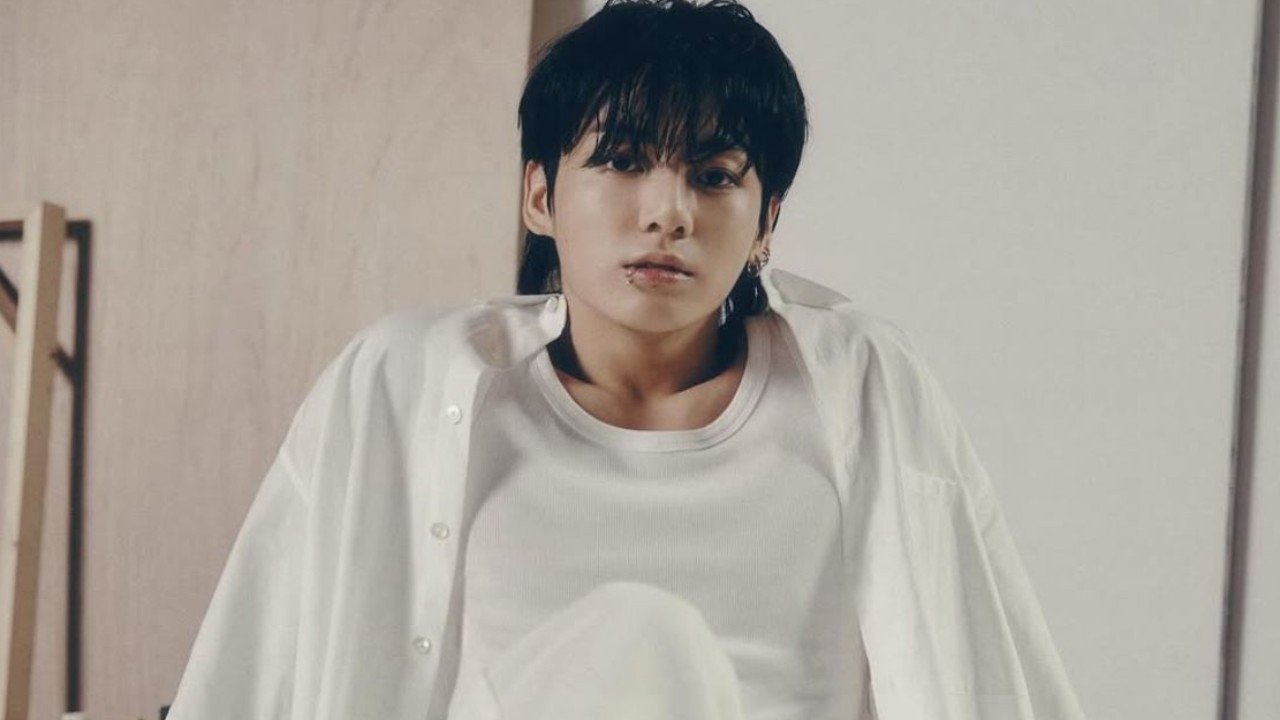 Korean soldiers join BTS' Jungkook's pre-military discharge events, fans say 'absolutely adorable'