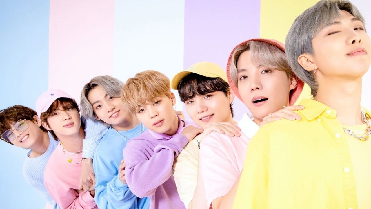 'Completely removed': BTS ARMY spots SEVENTEEN banner taken down ahead of FESTA 2025 and OT7 reunion