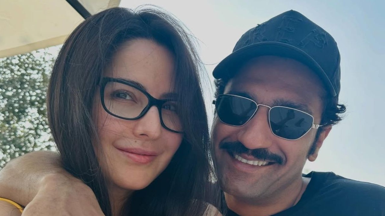 Remember Vicky Kaushal-Katrina Kaif's 1st public sighting? You won't believe how they reacted to paps clicking them together