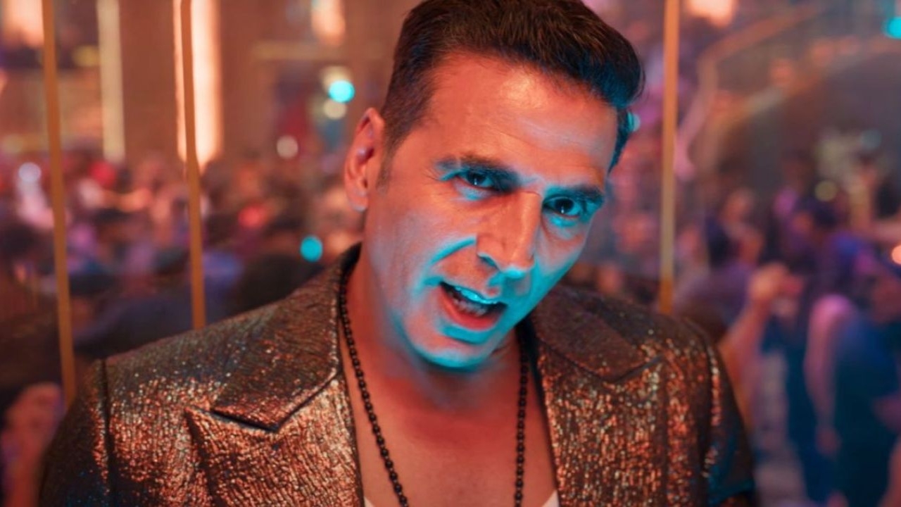 POLL: Akshay Kumar's Housefull 5 will be released in two versions, which will you watch? Vote Now