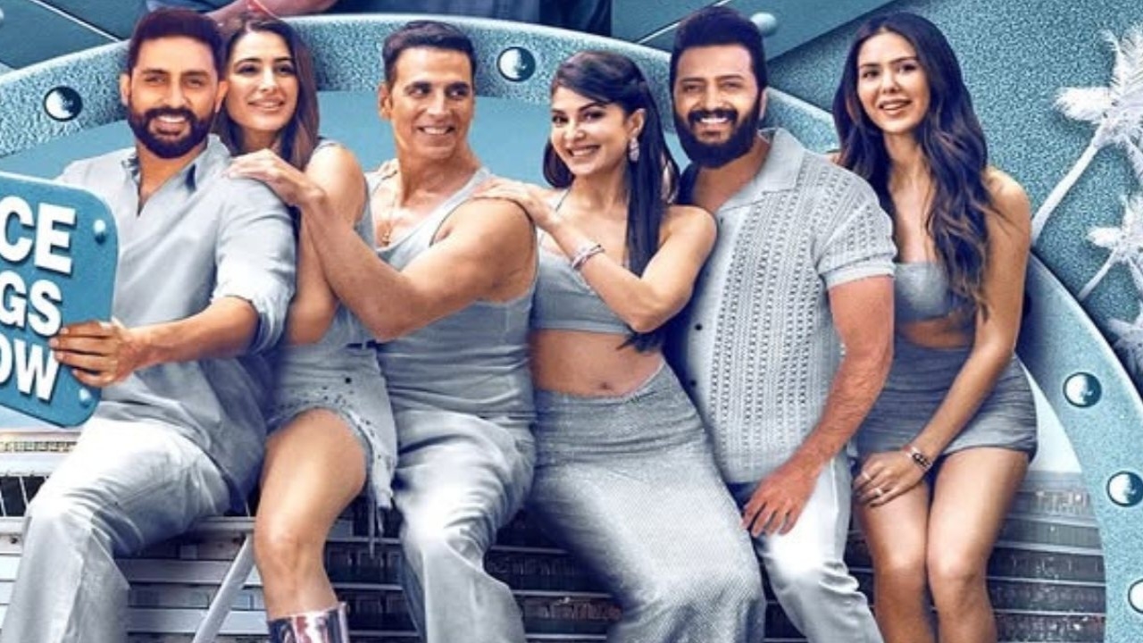 Housefull 5 Twitter Review: Planning to watch Akshay Kumar's comedy thriller? Read 9 tweets to know if it's worth your time