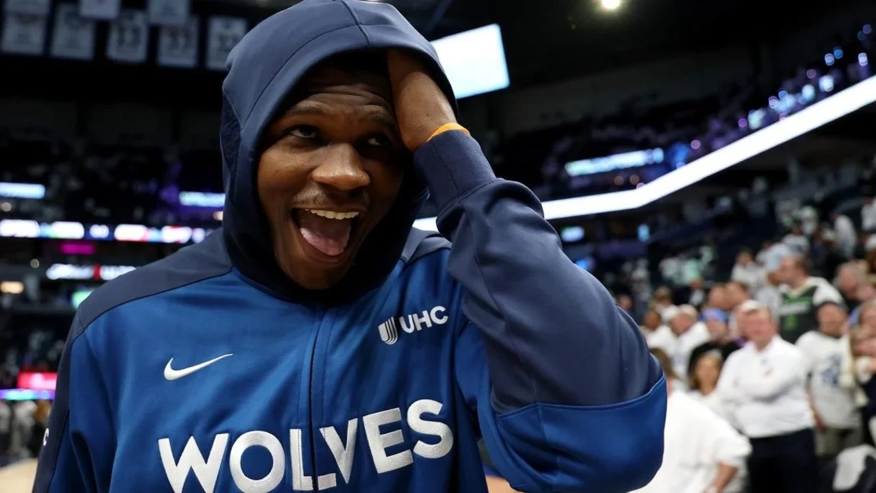 Who is Anthony Edwards' family? Meet the people who raised and inspired the Timberwolves star