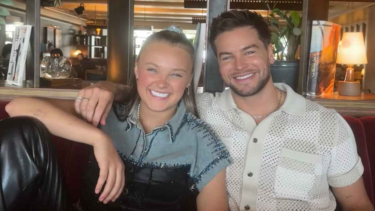 Did Jojo Siwa Just Confirm Her Relationship With Chris Hughes? Check Out Duo's Intimate Bed Selfie