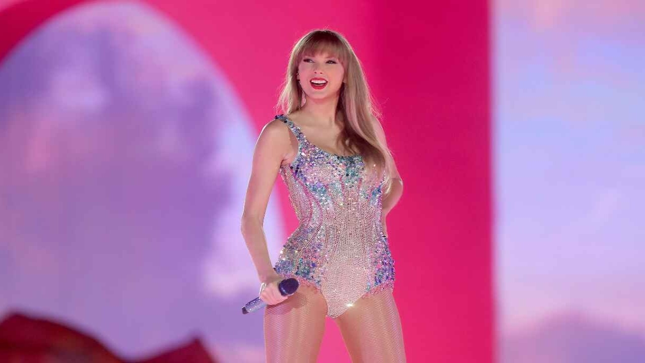 Is Taylor Swift Not a Billionaire After Rumored 300 Million USD Masters Buy? Here's What We Know About Her Net Worth