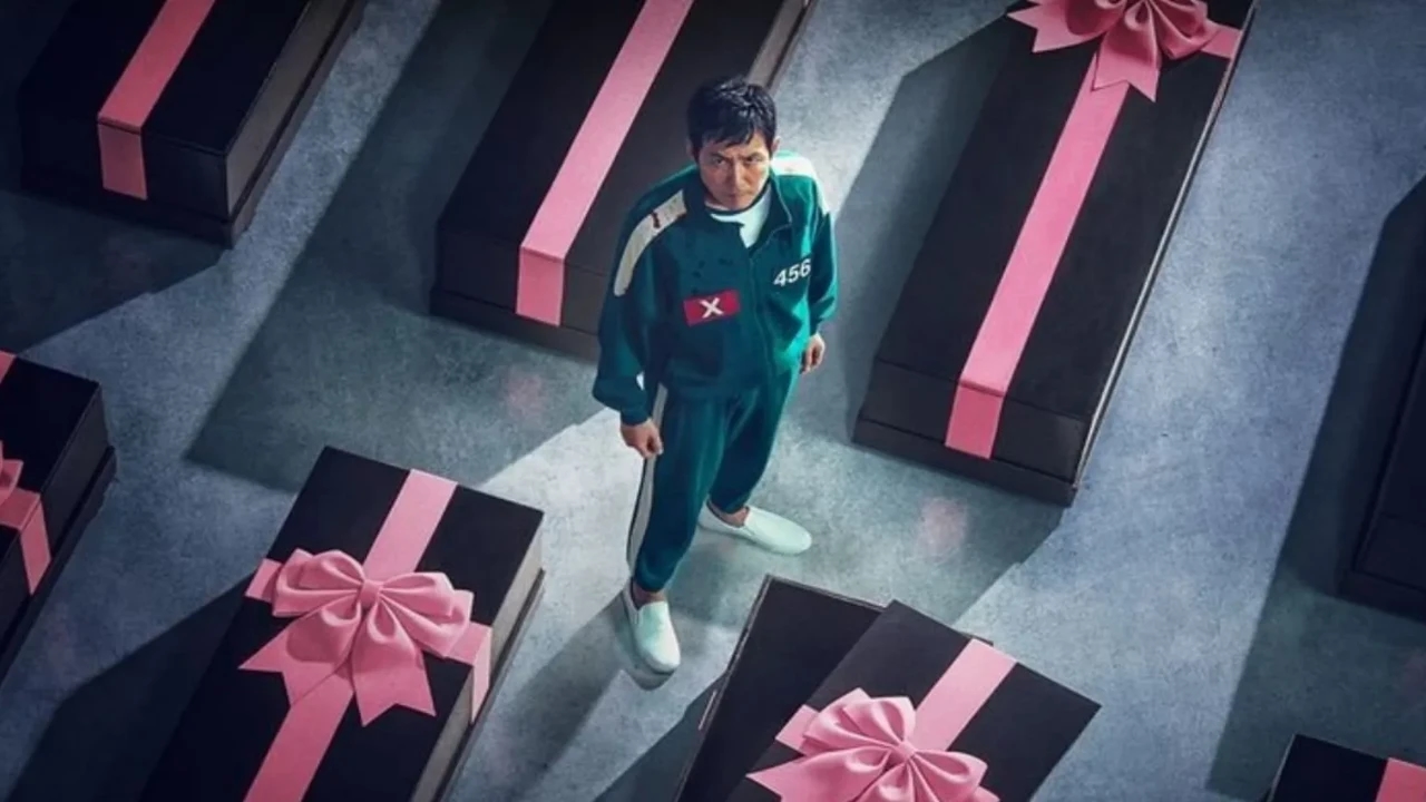 Lee Jung Jae's Squid Game Season 3 teases chilling opening: Is Seong Gi Hun dead? Park Sung Hoon leads coffin moment