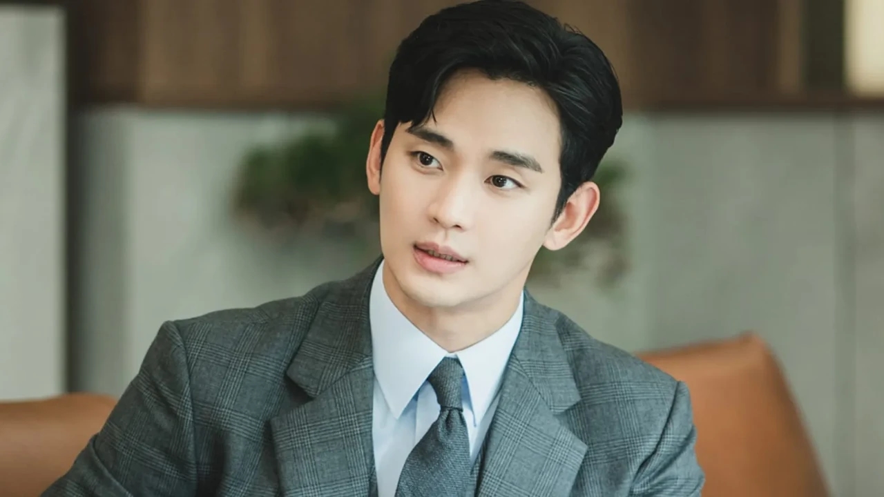 'Absurd lies': Kim Soo Hyun sues Garosero, Kim Sae Ron's family AGAIN after 12 billion KRW lawsuit over AI audio