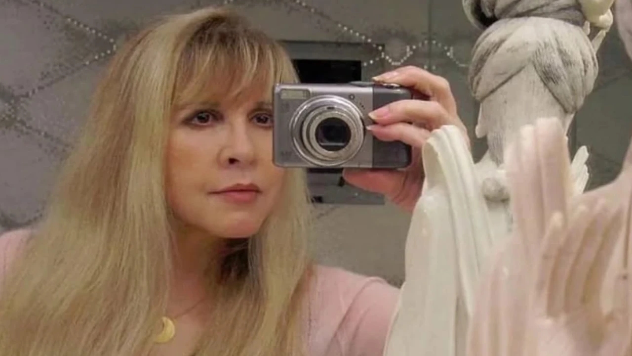 Is Fleetwood Mac Reunion on Cards? Stevie Nicks and Lindsey Buckingham Drop Major Hints